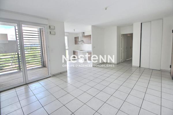 NESTENN#VENISSIEUX#MOULIN A VENT#LIMITE LYON 8°#APPARTEMENT#T3#TERRASSE#GARAGE#TRAMWAY T4 ET T5#GARE#BUS#METRO#COMMERCES#ECOLES#COLLEGES#COMPLEXE SPORTIF