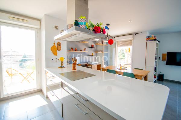 Bois Luzy - Appartement avec terrasse et balcon au calme absolu