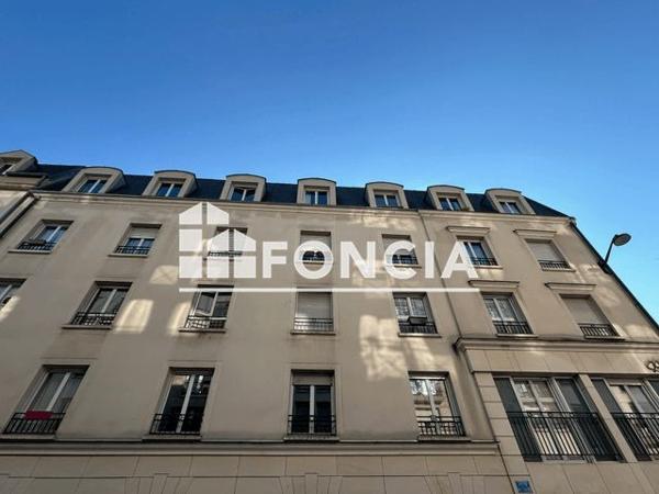 Location Studio 25.2 m² - 35 PASSAGE THIERE Paris 75011