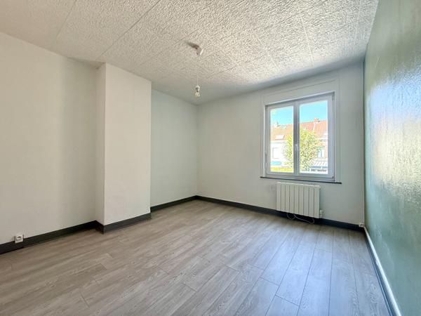 Maison MARCQ EN BAROEUL : 2 Chambres et Jardin