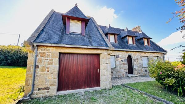 « Goulien – Charmante maison en pierre à deux pas de la plage »