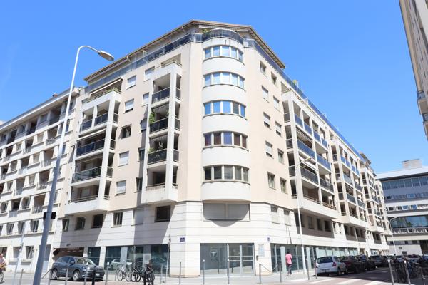 LYON 3EME - RUE DUNOIR – RÉSIDENCE DE STANDING « LE CARRÉ VENDÔME » - T4 possible T5