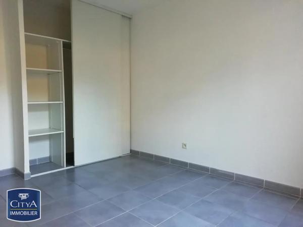 Appartement à louer 2 pièces 42.03m² Marguerittes (30320)