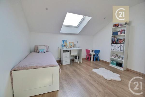 Maison à vendre  9 pièces - 229,71 m2 LES PAVILLONS SOUS BOIS - 93