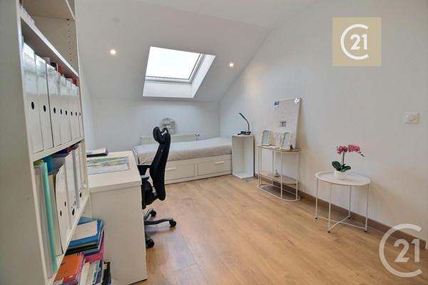 Maison à vendre  9 pièces - 229,71 m2 LES PAVILLONS SOUS BOIS - 93