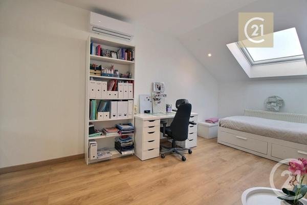 Maison à vendre  9 pièces - 229,71 m2 LES PAVILLONS SOUS BOIS - 93
