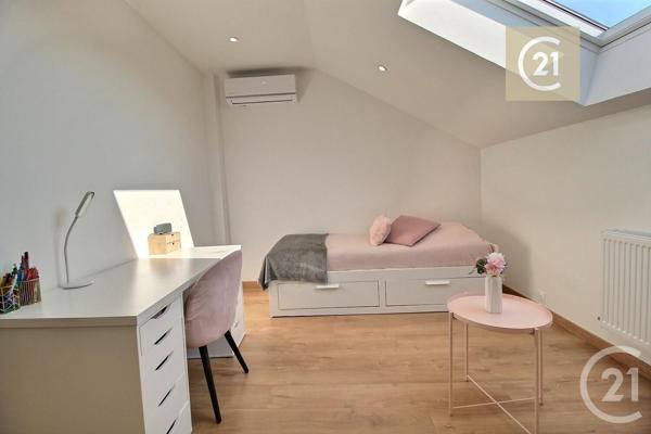 Maison à vendre  9 pièces - 229,71 m2 LES PAVILLONS SOUS BOIS - 93