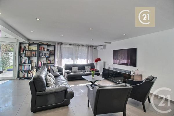 Maison à vendre  9 pièces - 229,71 m2 LES PAVILLONS SOUS BOIS - 93