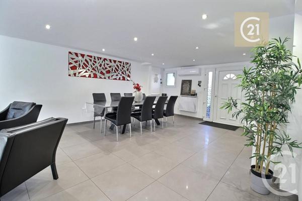Maison à vendre  9 pièces - 229,71 m2 LES PAVILLONS SOUS BOIS - 93