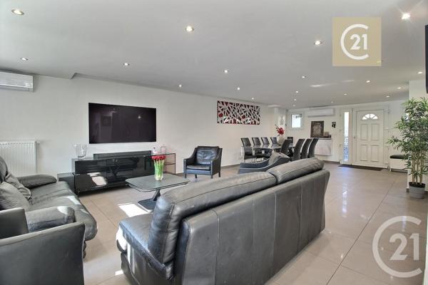 Maison à vendre  9 pièces - 229,71 m2 LES PAVILLONS SOUS BOIS - 93