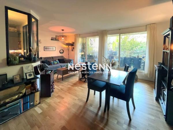 ISSY-LES-MOULINEAUX - CENTRE-VILLE - MAIRIE D'ISSY - Appartement 2 pièces avec loggia