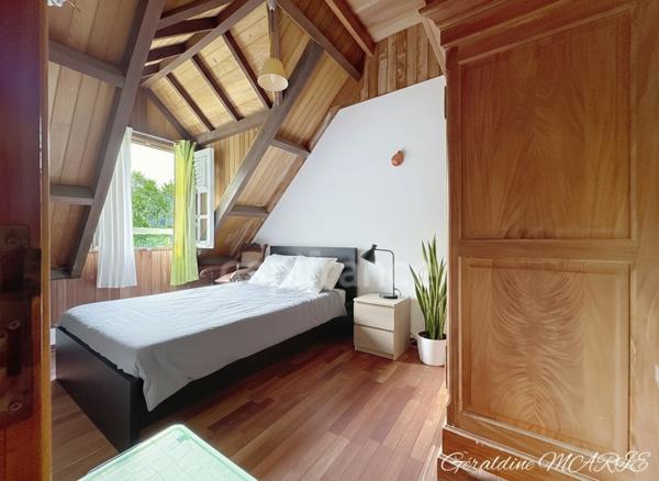 Maison à vendre 6 pièces + Appartement T2 à SAINT CLAUDE (971)