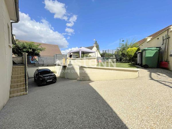 Maison proche d'ARRONVILLE - 3 chambres - 111 m² - 400 m² de terrain - garage