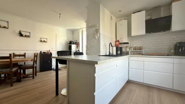 F2/3 avec jardin, cave, grenier