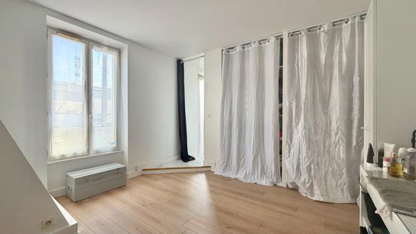 F2/3 avec jardin, cave, grenier