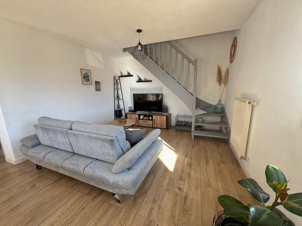 Maison Saint Vit 5 pièce(s) 102 m2