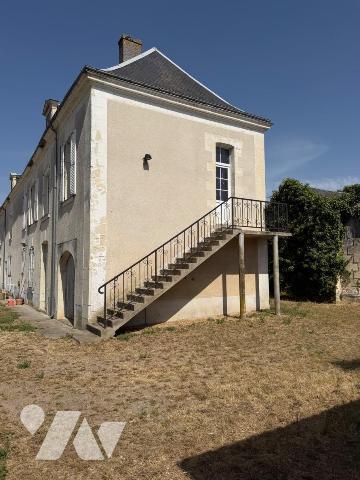 CHINON - ENSEMBLE IMMOBILIER À FORT POTENTIEL LOCATIF
Sur une parcelle de plus de 10 000 m², e...