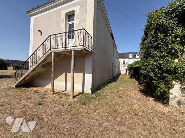 CHINON - ENSEMBLE IMMOBILIER À FORT POTENTIEL LOCATIF
Sur une parcelle de plus de 10 000 m², e...