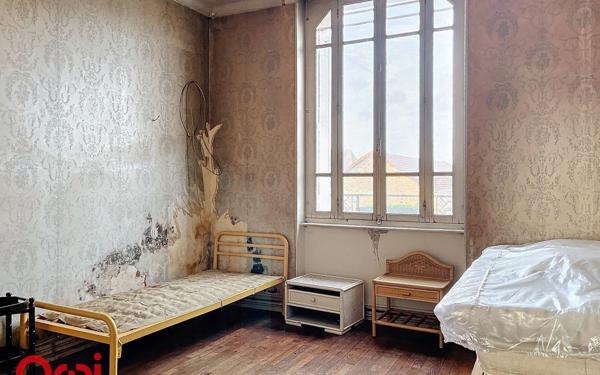 Maison à vendre    6 pièces •  Montmarault