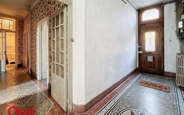 Maison à vendre    6 pièces •  Montmarault