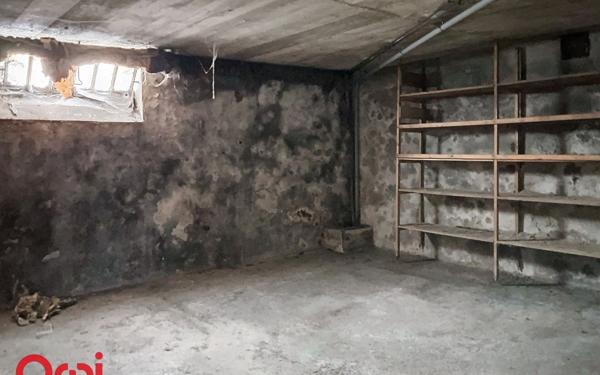 Maison à vendre    6 pièces •  Montmarault