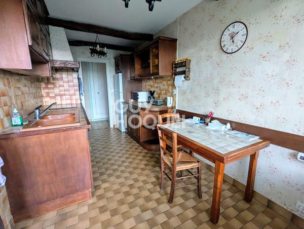 À vendre : Appartement 4 pièces dernier étage à Décines-Charpieu