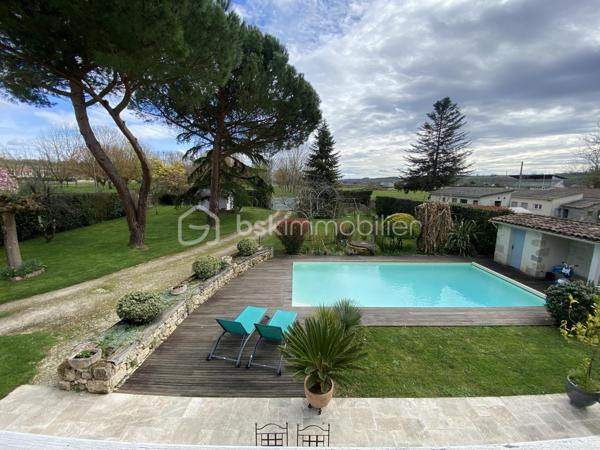 Maison en pierre de 225 m²