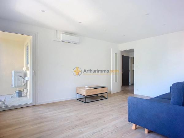 Vente                                                      Appartement
                        
                     3 pièces                      79 m2                     à Perpignan