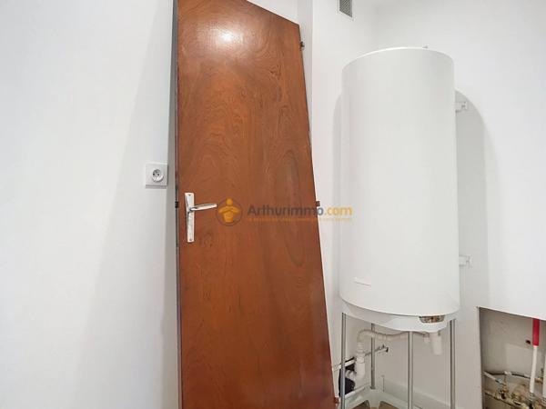 Vente                                                      Appartement
                        
                     3 pièces                      79 m2                     à Perpignan