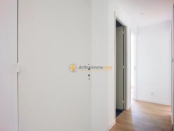 Vente                                                      Appartement
                        
                     3 pièces                      79 m2                     à Perpignan