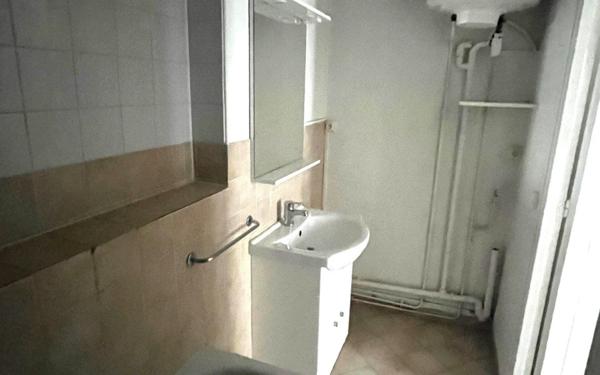 Appartement à vendre    2 pièces • 50,19 m2 Paris 11