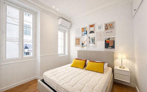 Appartement à vendre    2 pièces • 54 m2 Cannes