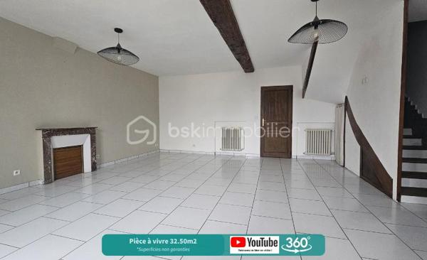 Maison traditionnelle de 226 m²