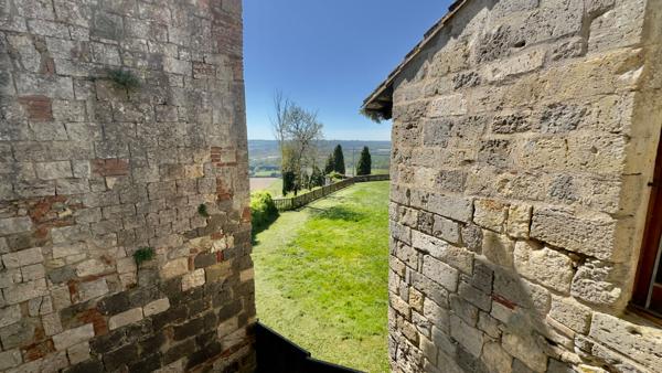 Achat maison près de AGEN - 5 pièce(s) - 265 m² - 398 000 €