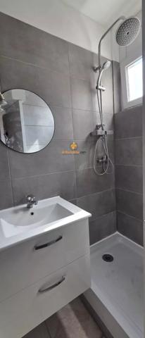 Vente                                                      Appartement
                        
                     1 pièces                      15 m2                     à Lourdes