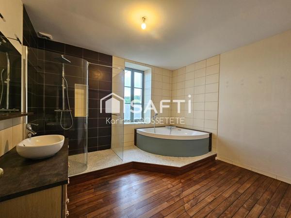 Maison de 210m² sur 4 400m² de terrain