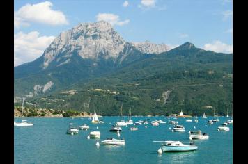 Appartement 3 pièces de 63.5 m² et jardin de 121 m²