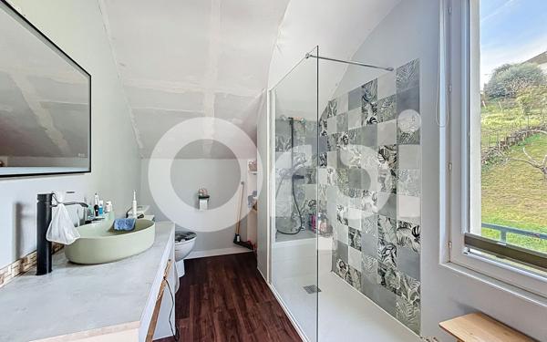 Maison à vendre    4 pièces •  Brive-la-Gaillarde