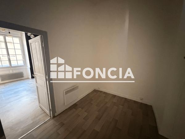 Location Appartement 2 pièces 31.5 m² - 4 RUE DES DEUX HAIES Angers 49100