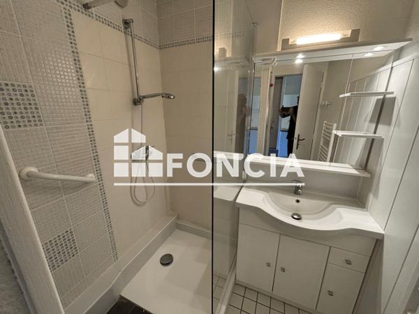 Location Studio 28.79 m² - 61 RUE DENFERT ROCHEREAU Agen 47000