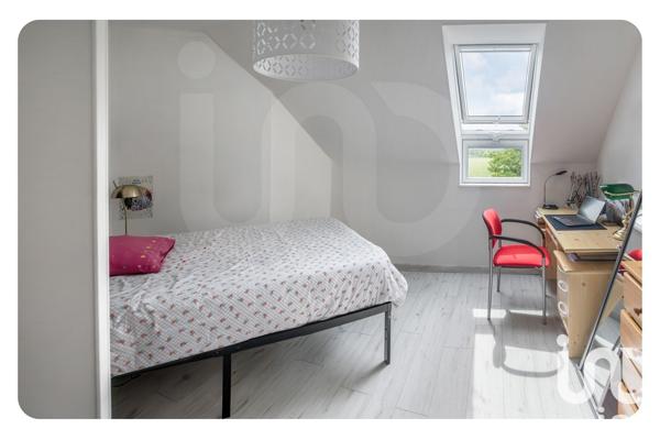 Maison à vendre 8 pièces 234 m² Bazemont