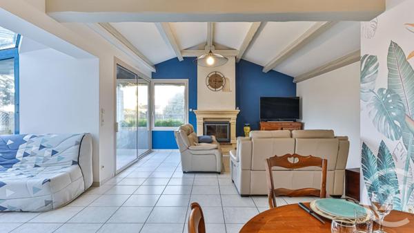 Maison à vendre  7 pièces - 237 m2 NOTRE DAME DE RIEZ - 85