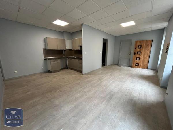 Appartement à louer 3 pièces 69.7m²