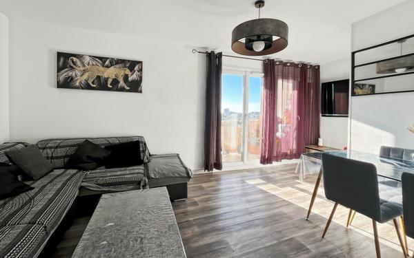 Appartement à vendre    4 pièces • 66 m2 Toulon