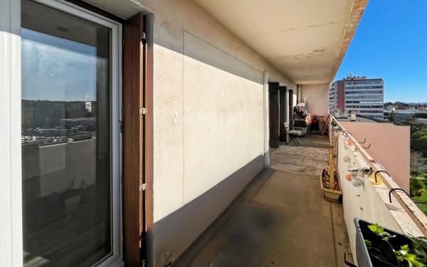 Appartement à vendre    4 pièces • 66 m2 Toulon