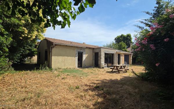 Maison à vendre    4 pièces •  Sauveterre