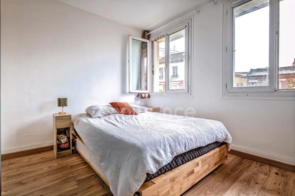 Dpt Seine Saint Denis (93), à vendre BAS-MONTREUIL limite VINCENNES, appartement T2 de 45 m² Sud-Ouest