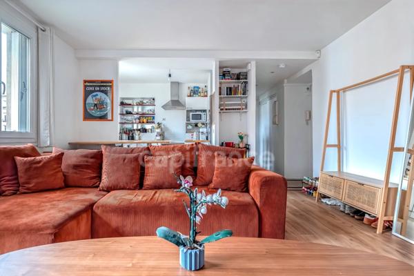 Dpt Seine Saint Denis (93), à vendre BAS-MONTREUIL limite VINCENNES, appartement T2 de 45 m² Sud-Ouest