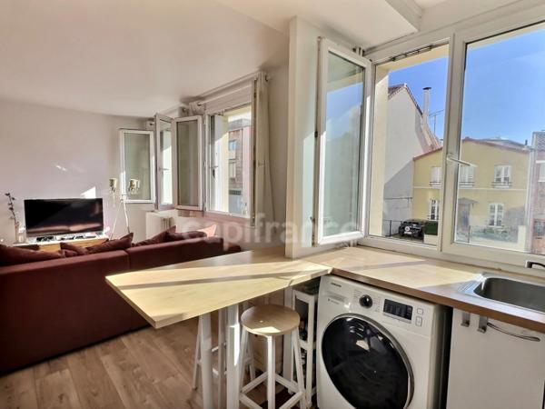 Dpt Seine Saint Denis (93), à vendre BAS-MONTREUIL limite VINCENNES, appartement T2 de 45 m² Sud-Ouest