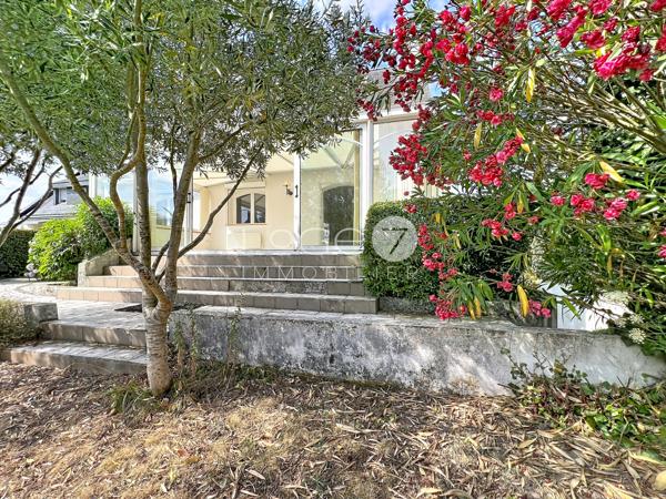 Maison 6 pièce(s) 5 chambre(s) 162.84 m²